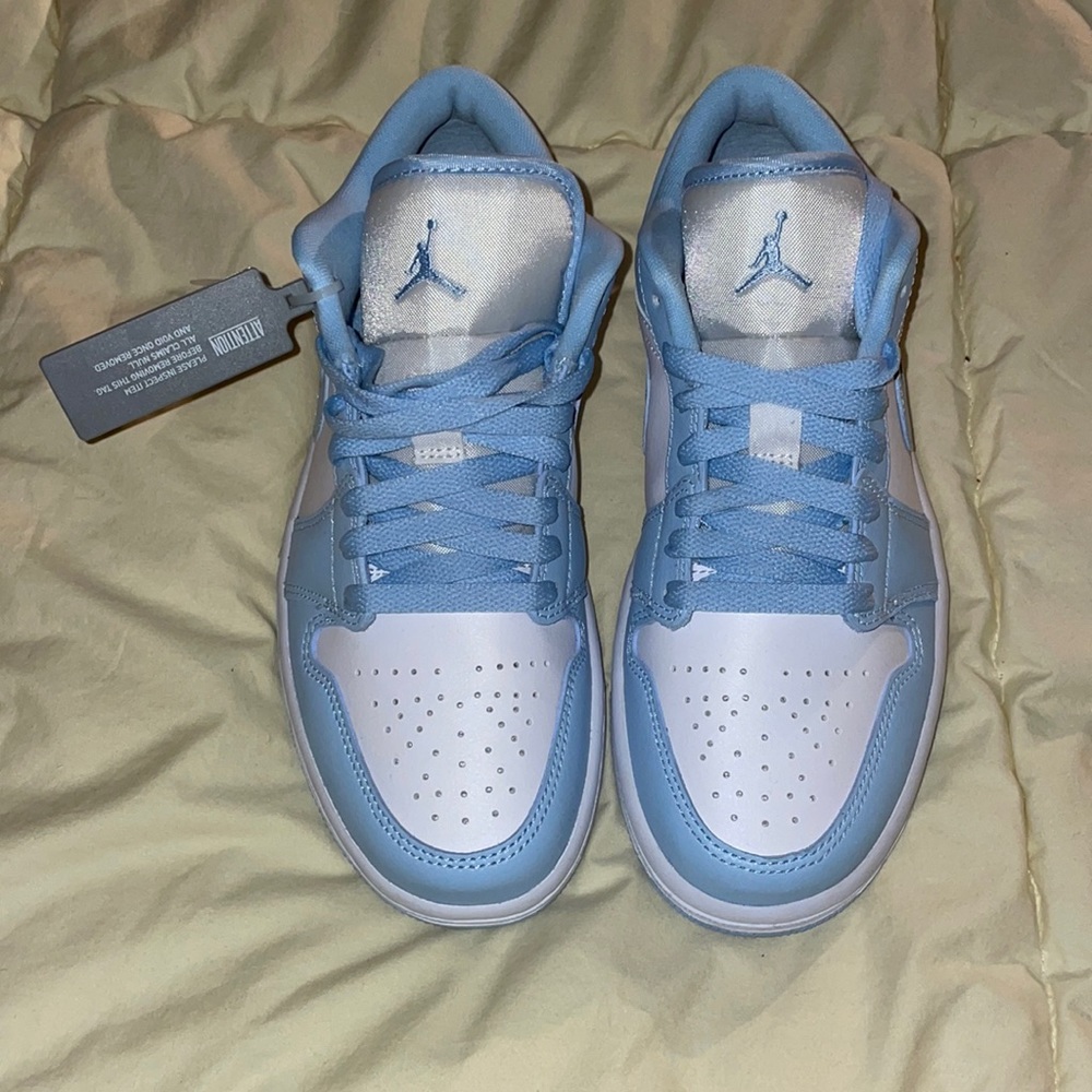 Jordan 1 Low